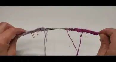 Socken auf zwei Rundstricknadeln gleichzeitig stricken
